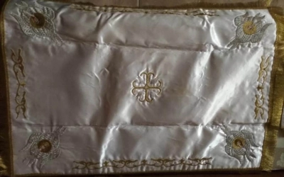 Первые плоды золотошвейной мастерской г. Гагарина