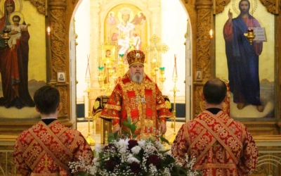 Епископ Сергий совершил Божественную литургию в день Победы