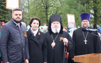 Преосвященнейший Епископ Сергий принял участие в параде Победы