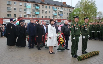 Преосвященнейший Епископ Сергий принял участие в параде Победы