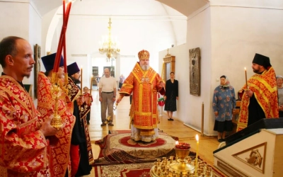 Преосвященнейший Епископ Сергий возглавил Всенощное бдение накануне Недели 4-й по Пасхе, о расслабле