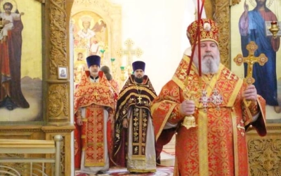 Епископ Сергий возглавил Божественную литургию в Свято-Троицком кафедральном соборе