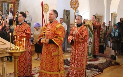 Епископ Сергий возглавил Божественную литургию в Свято-Троицком кафедральном соборе