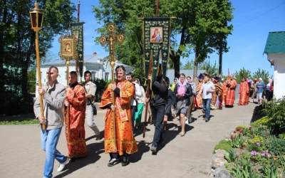 Епископ Сергий возглавил Божественную литургию в Свято-Троицком кафедральном соборе