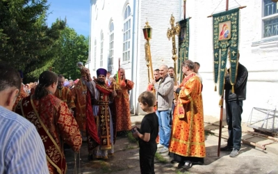 Епископ Сергий возглавил Божественную литургию в Свято-Троицком кафедральном соборе