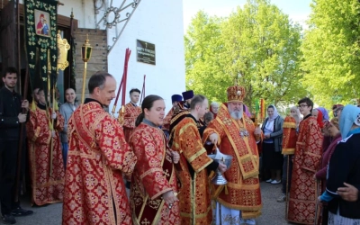 Епископ Сергий возглавил Божественную литургию в Свято-Троицком кафедральном соборе