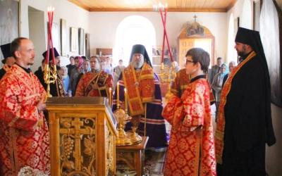 Епископ Сергий возглавил Всенощное бдение