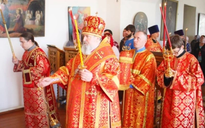 Епископ Сергий возглавил Всенощное бдение