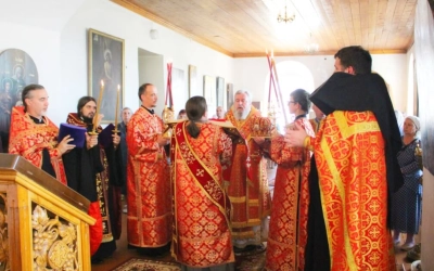 Епископ Сергий возглавил Всенощное бдение