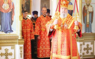 Епископ Сергий возглавил Всенощное бдение