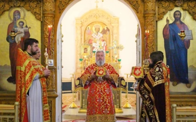 В день памяти Святителя Николая Чудотворца епископ Сергий возглавил Божественную Литургию