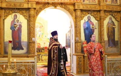 Епископ Сергий возглавил Всенощное бдение накануне Недели 5-й по Пасхе
