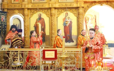 Епископ Сергий возглавил Божественную литургию в Свято-Троицком кафедральном соборе