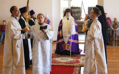 Епископ Сергий возглавил Всенощное бдение накануне двунадесятого праздника Вознесения Господня