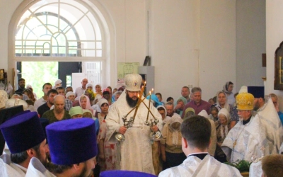 Епископ Сергий принял участие в Богослужении, в годовщину упокоения архимандрита Аркадия