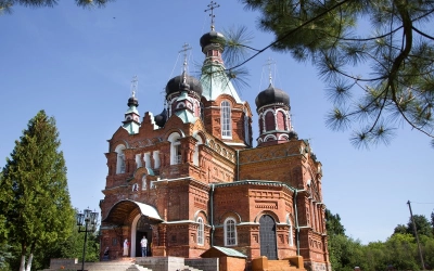 Епископ Сергий принял участие в Богослужении, в годовщину упокоения архимандрита Аркадия