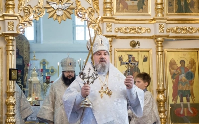 Епископ Сергий принял участие в Богослужении, в годовщину упокоения архимандрита Аркадия
