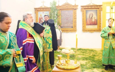 Всенощное бдение накануне дня Святой Троицы-Пятидесятницы