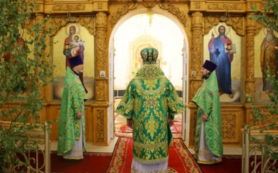 Архипастырское служение в День Святого Духа