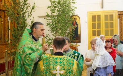 Архипастырское служение в День Святого Духа