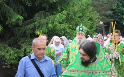 Архипастырское служение в День Святого Духа