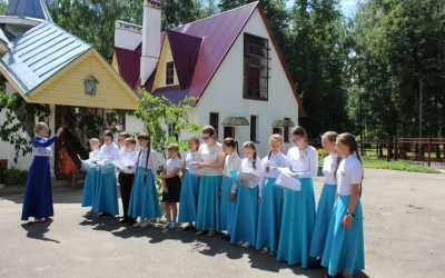 Праздничный концерт воспитанников Воскресной школы «Радуга»