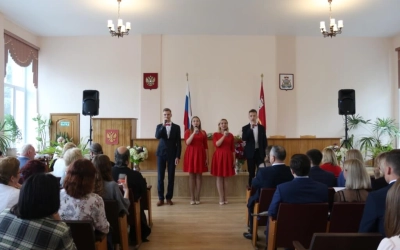 Чествование лучших выпускников школ Вяземского района