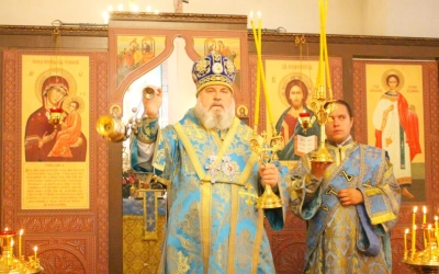 Праздничная Божественная литургия в день Тихвинской иконы Божией Матери