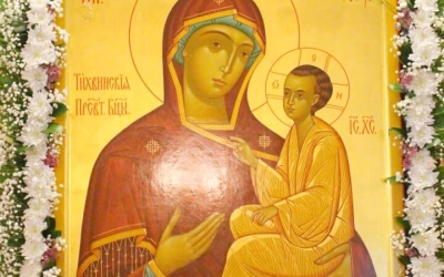 Праздничная Божественная литургия в день Тихвинской иконы Божией Матери