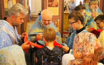 Праздничная Божественная литургия в день Тихвинской иконы Божией Матери