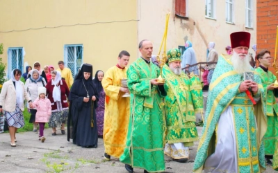 праздничное Богослужение в храме преподобного Сампсона странноприимца г. Вязьма