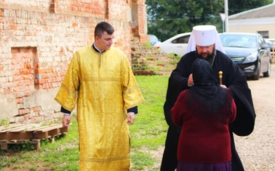 Архиерейское Богослужение в храме Петра и Павла г. Вязьмы