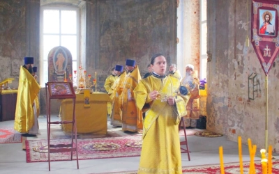 Архиерейское Богослужение в храме Петра и Павла г. Вязьмы