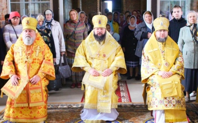 Архиерейское Богослужение в храме Петра и Павла г. Вязьмы