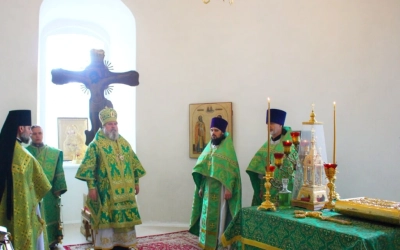 Преосвященнейший Епископ Сергий возглавил праздничную Божественную литургию