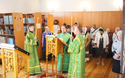 Преосвященнейший Епископ Сергий возглавил праздничную Божественную литургию