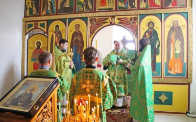 Преосвященнейший Епископ Сергий возглавил праздничную Божественную литургию