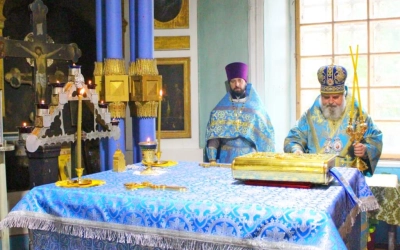 праздничная Божественная литургия в храме Преображения Господня с. Липецы