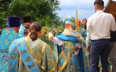 Крестный ход с чтимым образом Божией Матери