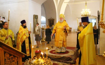 Всенощное бдение накануне Недели 7-й по Пятидесятницы