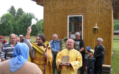 Праздничное богослужение в деревне Хватов Завод по случаю Престольного торжества