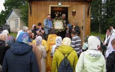 Праздничное богослужение в деревне Хватов Завод по случаю Престольного торжества