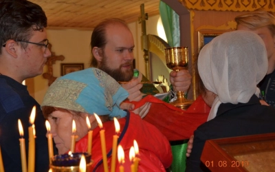 Крестный ход и престольный праздник в Ельне