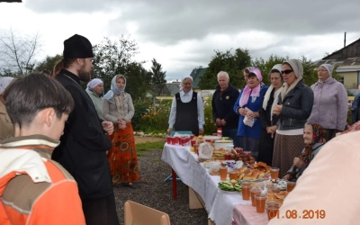 Крестный ход и престольный праздник в Ельне