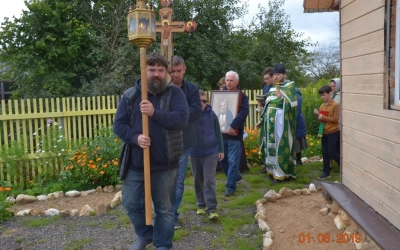 Крестный ход и престольный праздник в Ельне