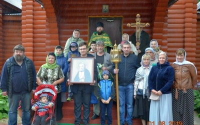 Крестный ход и престольный праздник в Ельне