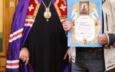 Праздничная Божественная литургия в храме Великомученика и Целителя Пантелеимона с. Издешково