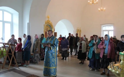 Престольный праздник в храме в честь иконы Божией Матери Смоленская, «Одигитрия» деревни Ильюшкино
