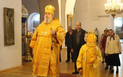 Архипастырское служение накануне Недели 9-й по Пятидесятнице