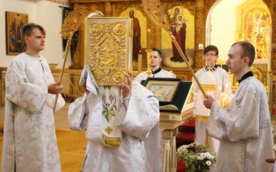 Божественная литургия в Неделю 10-ю по Пятидесятнице